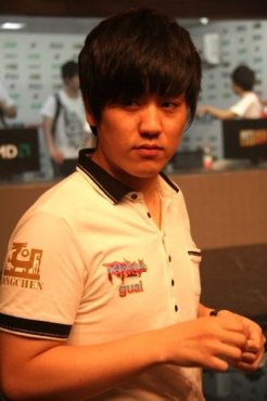 DOTA解说变现启示录 开淘宝零食店销售2亿_