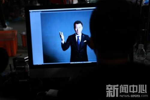 曝光特效怎么用 1918606_113645_3_lit.jpg